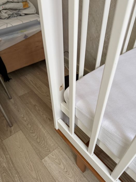 Продаю две детские кроватки