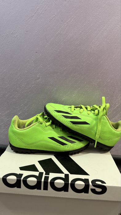 Addidas оригинални детски стоножки-28