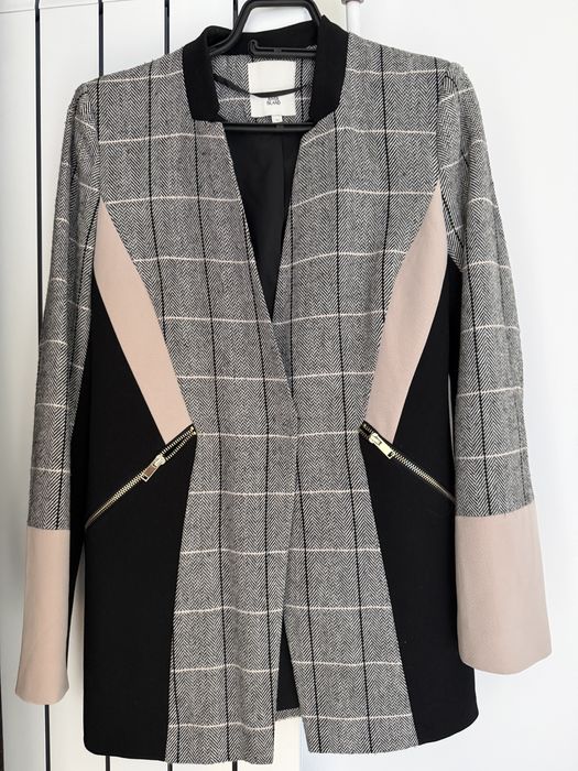 Свободен и леко втален модел сако River Island