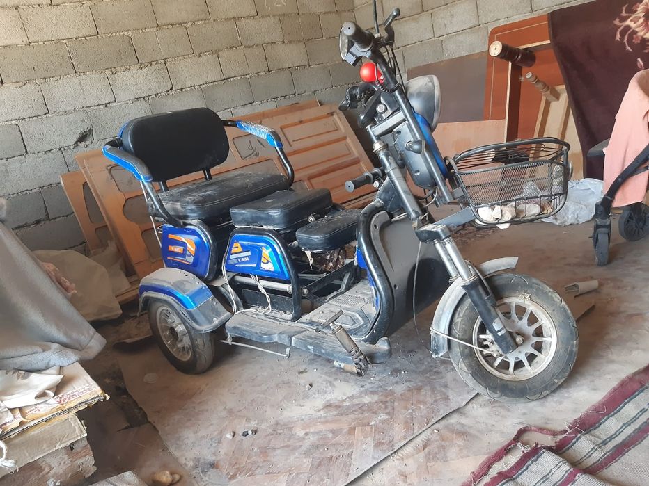 Самокат Мотороллер Мапед скутер