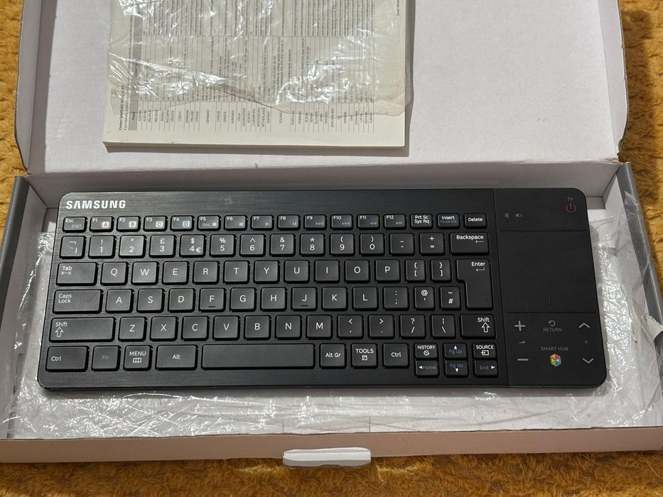 Tastatură samusung