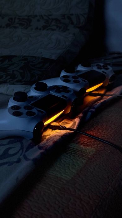 Playstation 4 idial pro 1tb srochna