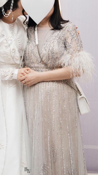 платье праздничное