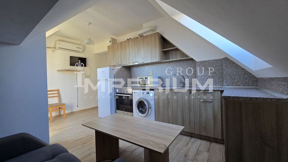 Дава се под наем Двустаен апартамент в Варна, Левски - 60 кв.м за 331.5 € - Снимка #3