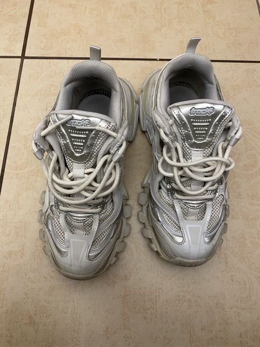 Balenciaga track 2
