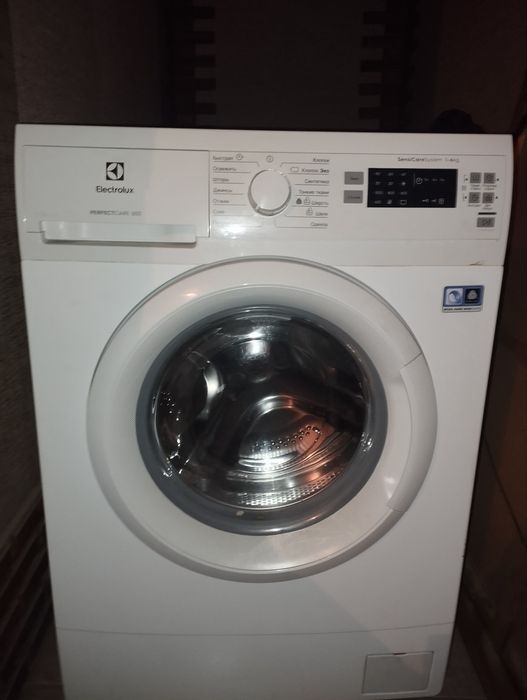 Стиральная машина Electrolux