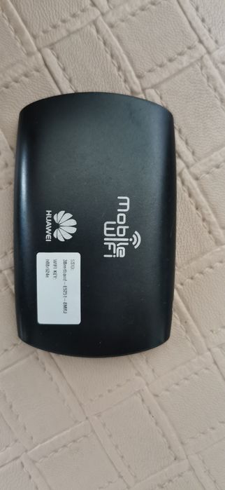 Преносим джобен рутер Huawei