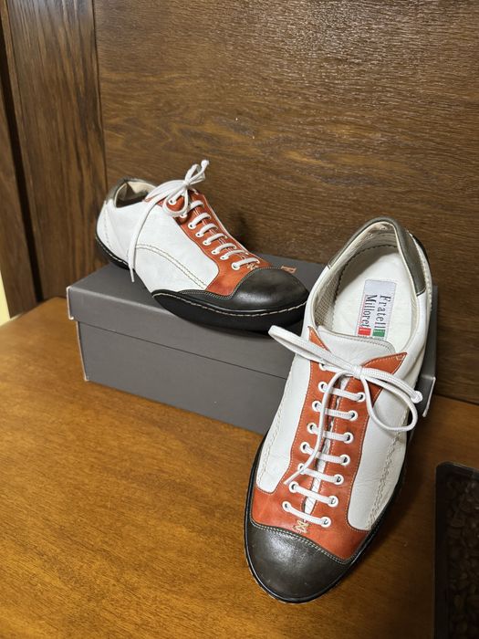 Hugo Boss, Dr Martens, Fratelli Millioreti, номер 43