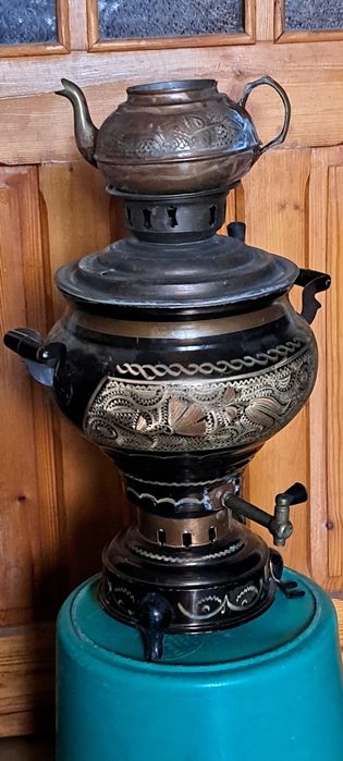 Меден електрически самовар