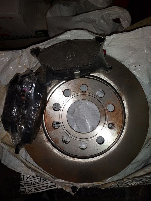 Discuri frana noi 5x112