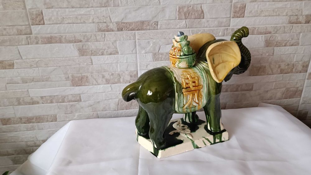 Стар керамичен слон - Китайски Фън Шуй - 30/24