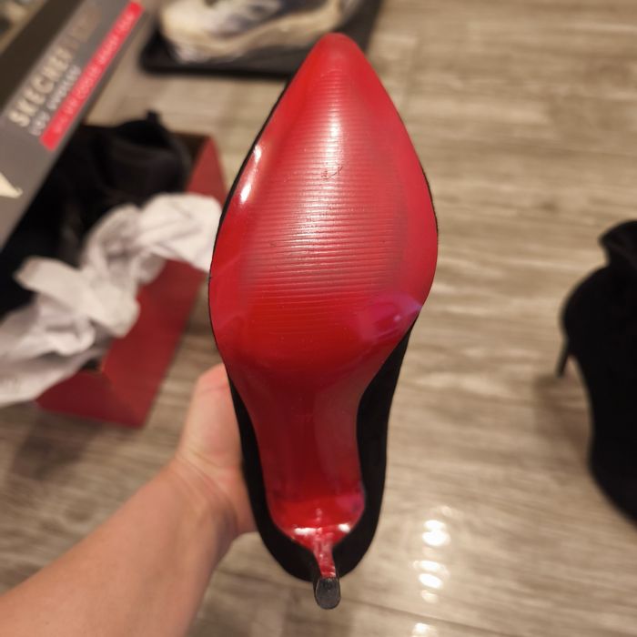 Продам обувь замша