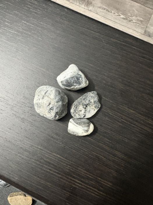 Продам камни разного размера