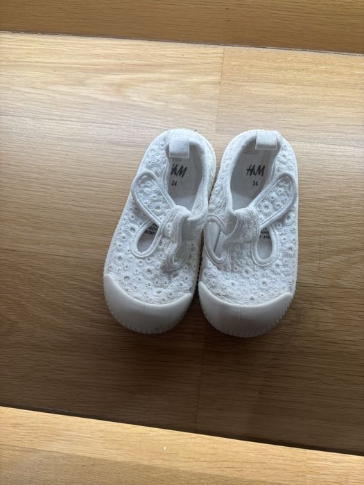 Обувки,маратонки mayoral,nike,adidas,sketchers 24 nomer