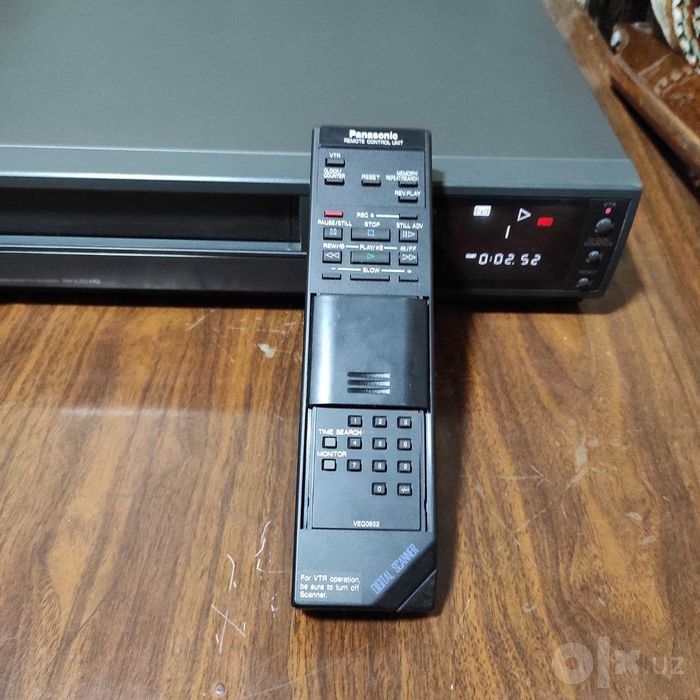 Видеомагнитофон Panasonic NV-L20EE