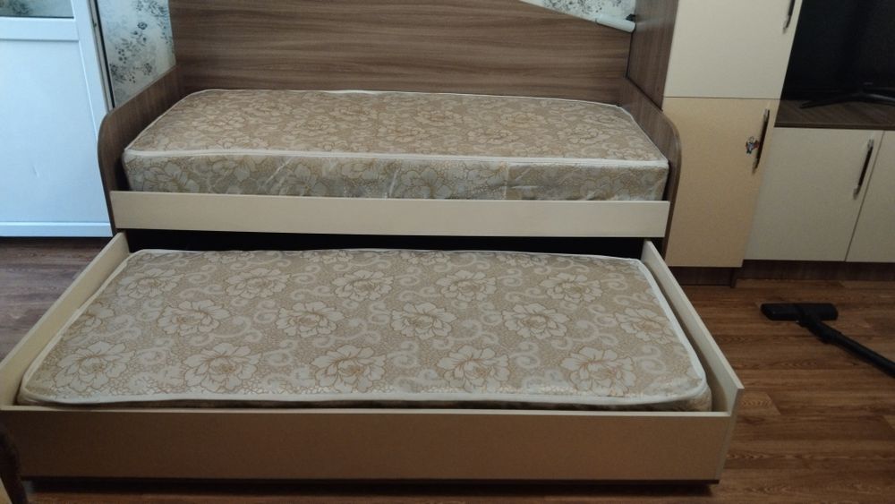 Продам мебель,  кровать