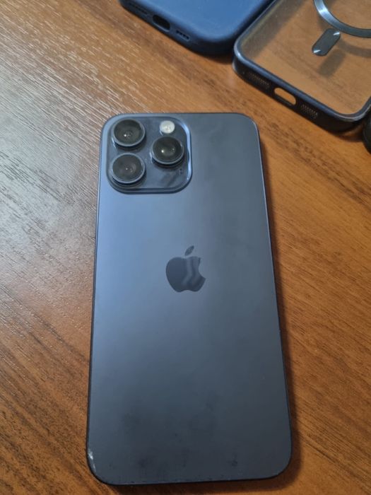Продам/Обмен Айфон 15 pro Max