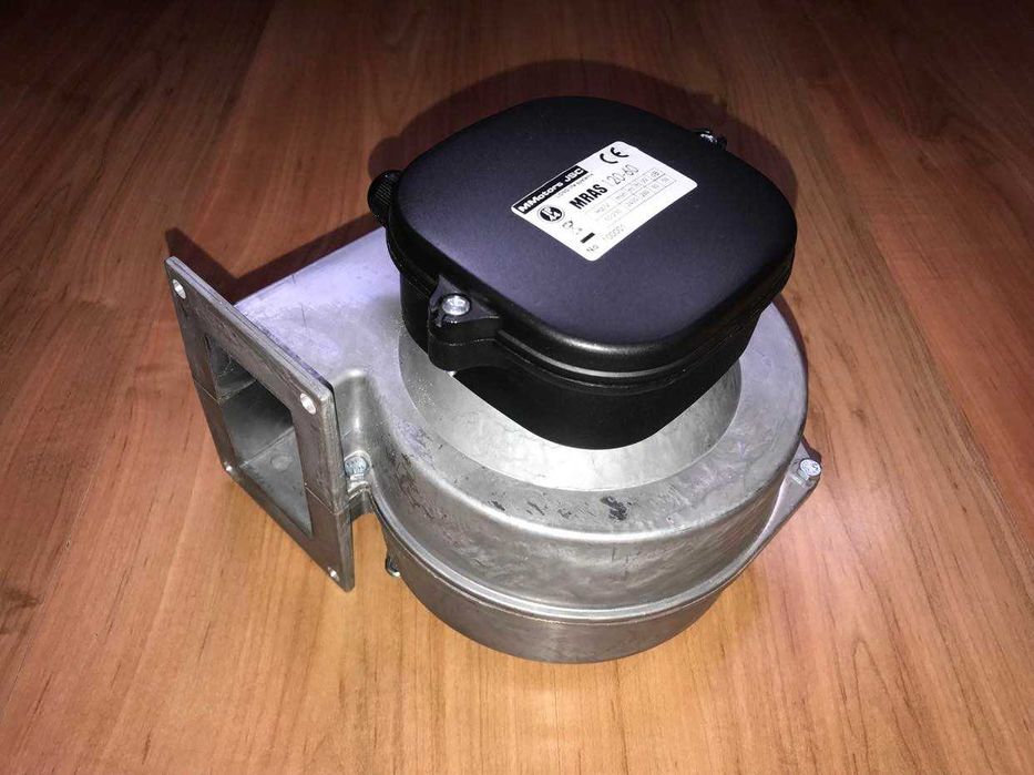 Радиален вентилатор серия МRAS фи 120-60