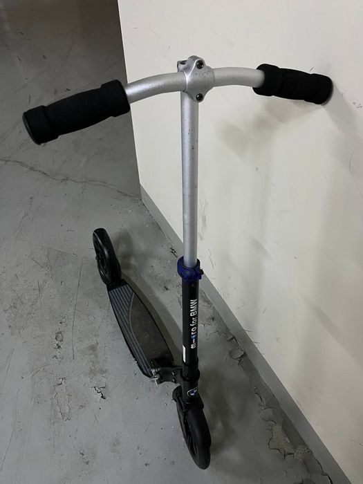 Самокат BMW Micro