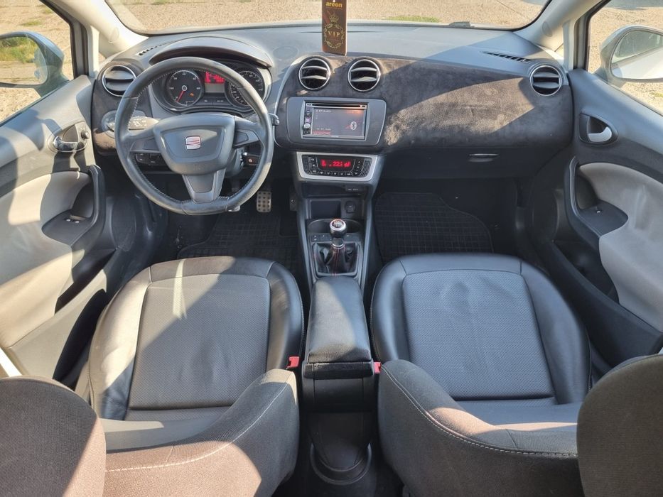 Seat Ibiza 2013 1.6 diesel | 139.000 km | manual | euro 5 | RATE FĂRĂ AVANS
