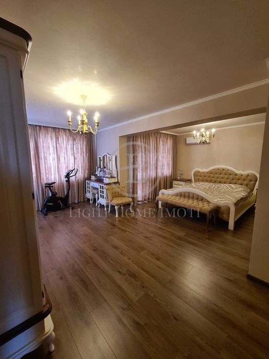Продава се Четиристаен апартамент в Пловдив, Кършияка - 220 кв.м за 2360 €/кв.м - Снимка #7