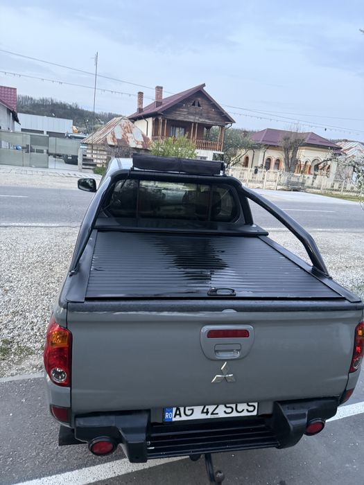 Mitsubishi L200 Navigatie blocant spate