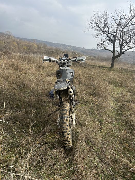 Se vinde husqvarna 125 2t