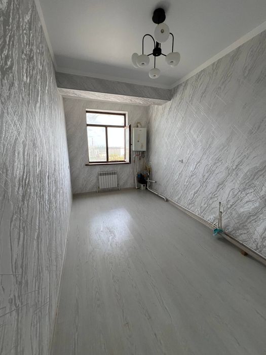 1 хоналик уй сотилади бухоро шахар вторчермет бозор ёнидп