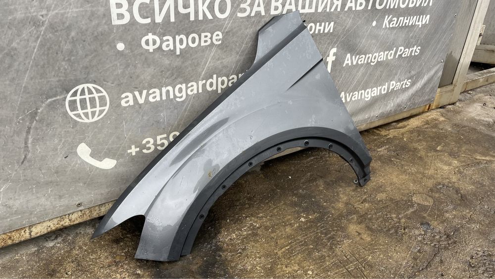 ляв и 1 брой  VW T-Roc 2017-