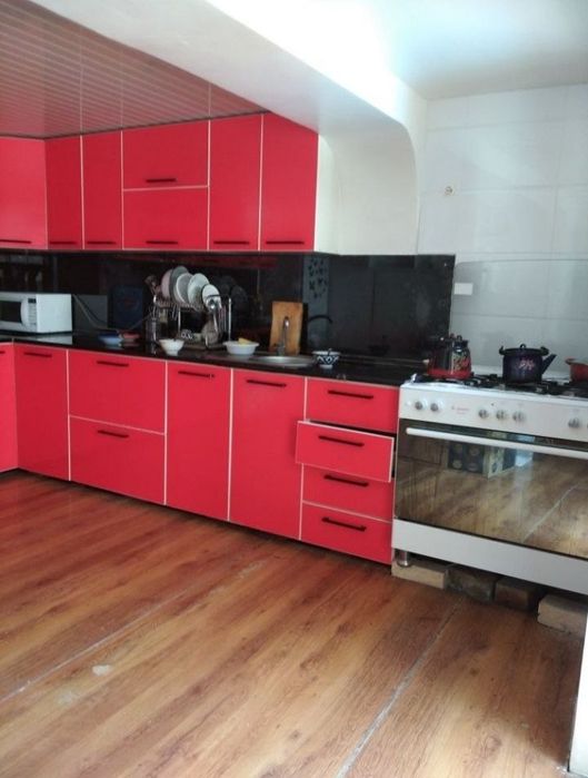 Квартира хазайкалий Кизларга укидиган . Хамма шаройитлар бор.