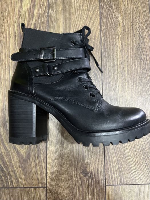 Ботинки демисезонные