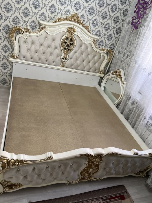 кравать бу 2х180