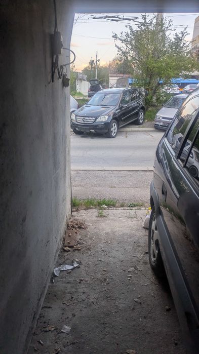 Гараж  под наем - Люлин 3