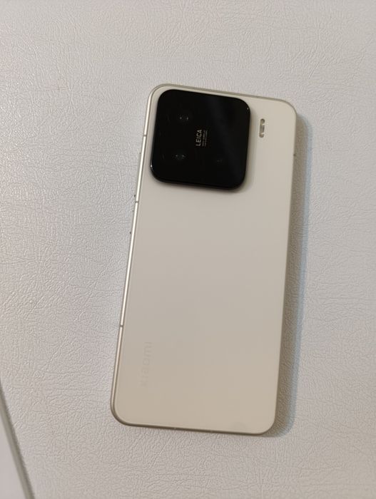 Xiaomi 15 512gb белый