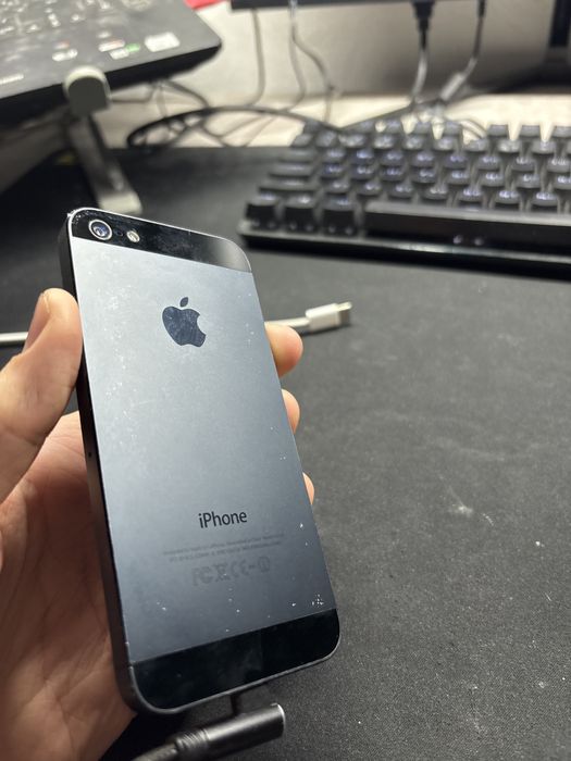 iPhone 5, 16gb, black