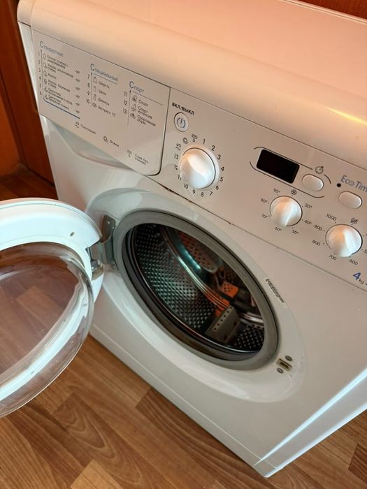 Продам стиральную машину