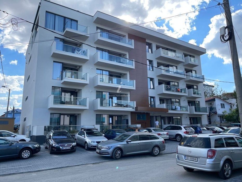 Garsoniere și apartament de inchiriat