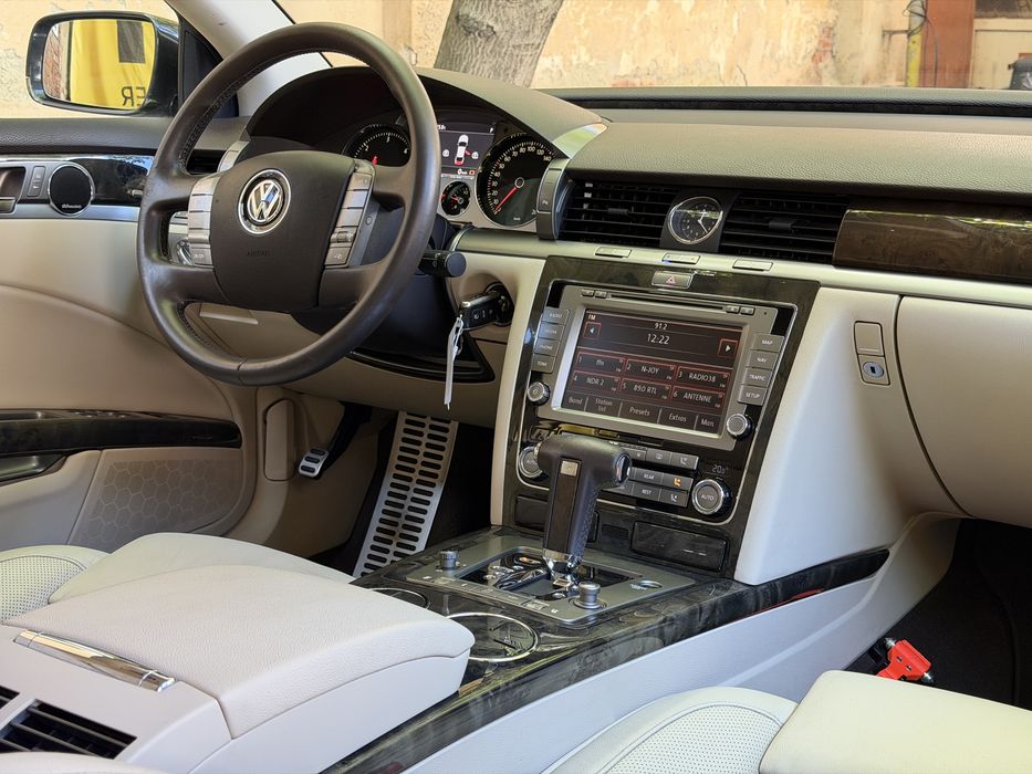 VOLKSWAGEN Phaeton 2011 — imagine 5