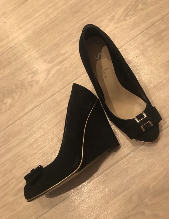 Продам туфли 34 размера