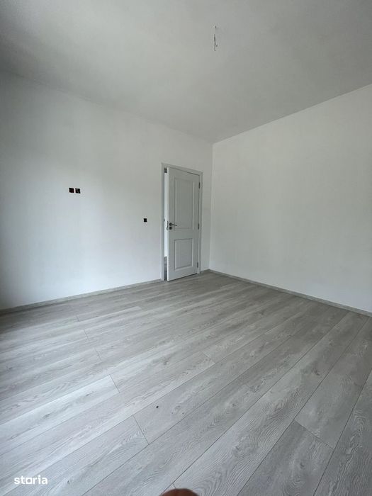 Casă modernă plan P – 750 mp teren – Săldăbagiu de Munte