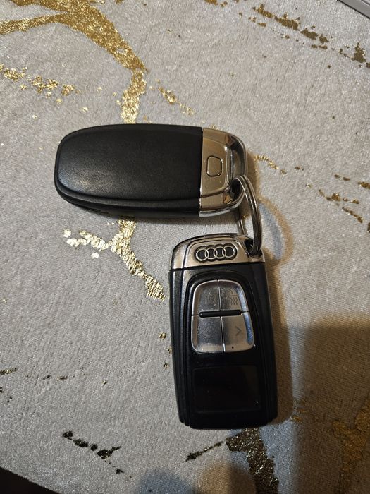 Оригинални ключове за Audi C7 2011god