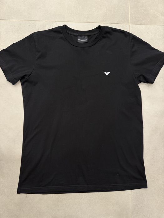 Маркови тениски отговарящи на размер Л