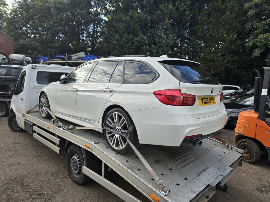 Продавам бмв ф31 18г 320i на части