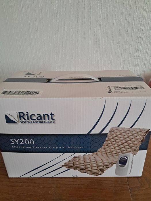 Антидекубитален дюшек с компресор