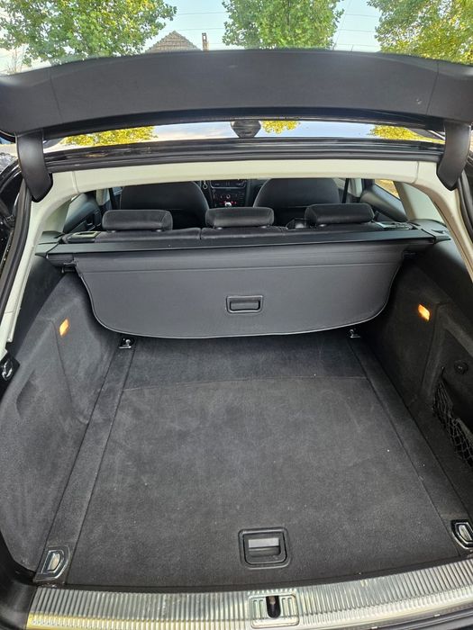 Vând  Audi A4  an 2010