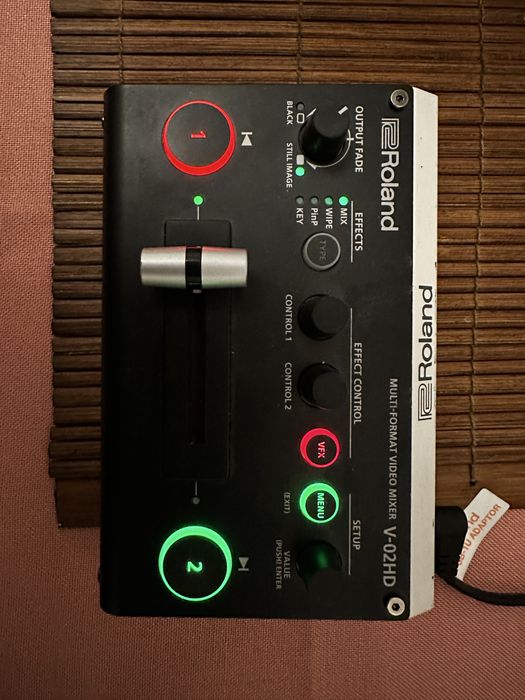 Roland V-02HD Switcher Video Full HD 2 Canale Multiformat HDMI