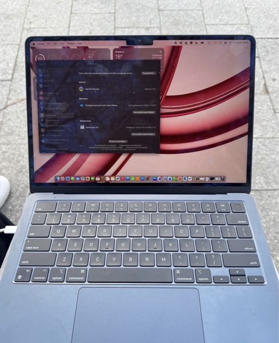 Срочно продам MacBook Air