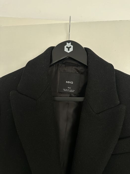 Дамско вълнено черно палто Mango