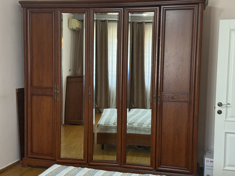 Спальный гарнитур