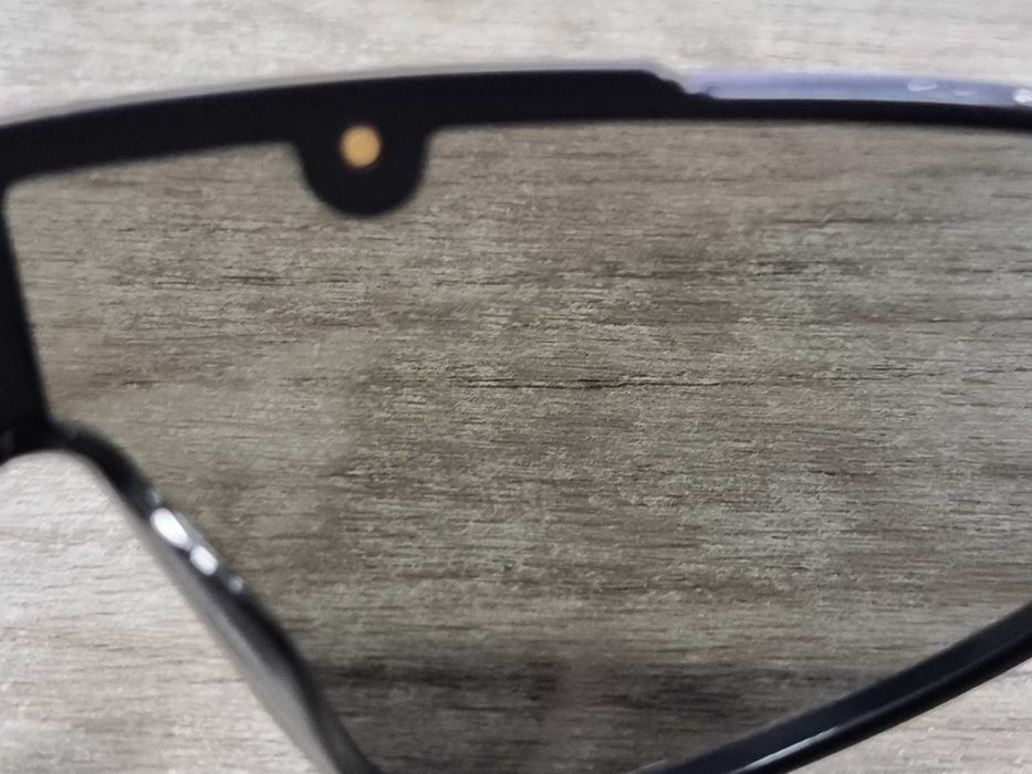 Слънчеви очила MOSCHINO